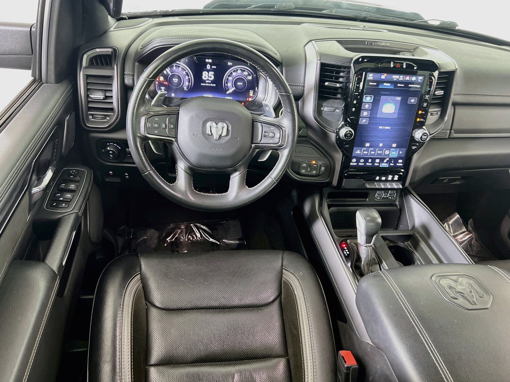 Used 2023 RAM 1500 Laramie AWD/4WD image 23