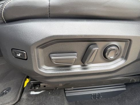 Used 2023 Toyota Sequoia Capstone AWD/4WD image 29