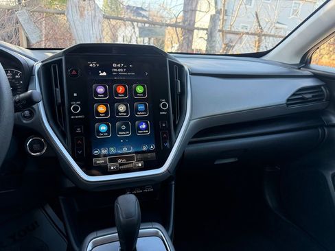 Used 2024 Subaru Crosstrek 2.0i Premium image 25