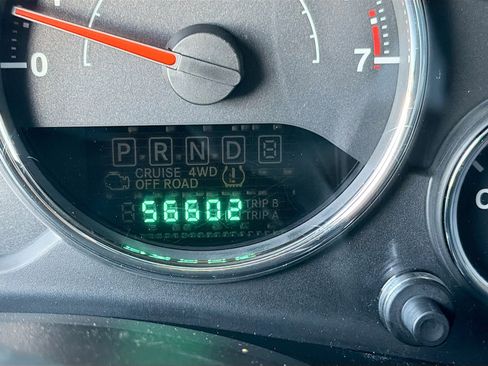 Used 2013 Jeep Wrangler Unlimited Rubicon w/ Connectivity Group image 36