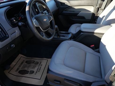 Used 2019 Chevrolet Colorado W/T w/ WT Convenience Package image 8