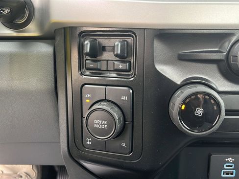 Used 2024 Ford F250 XL w/ XL Off-Road Package image 23