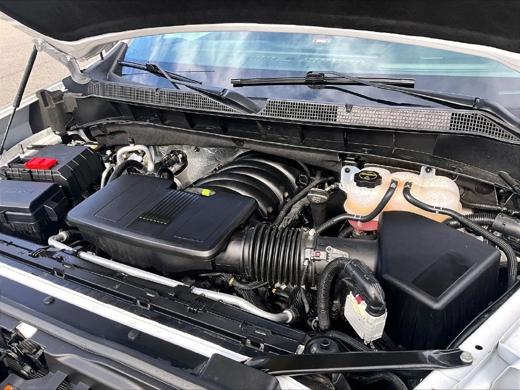 Used 2026 Chevrolet Silverado 1500 LT AWD/4WD image 36