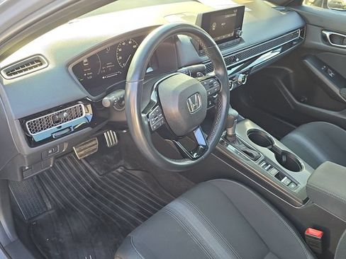 Used 2025 Honda Civic Sport image 7