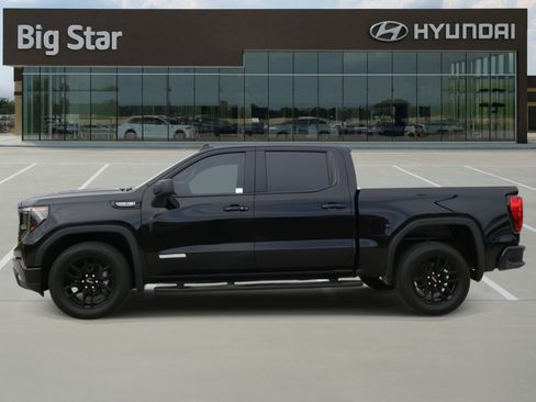 Used 2025 GMC Sierra 1500 Elevation image 2