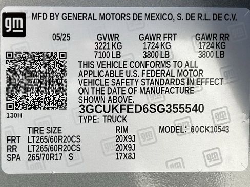 Used 2025 Chevrolet Silverado 1500 LT Trail Boss w/ Convenience Package II AWD/4WD image 38