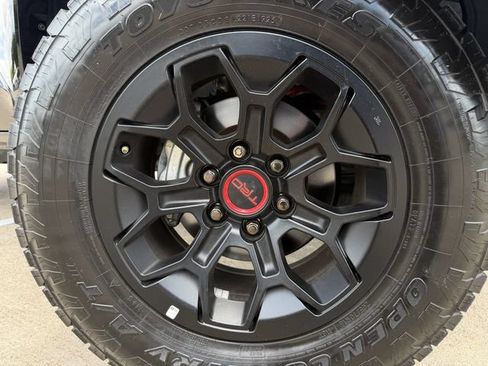 Used 2025 Toyota 4Runner TRD Pro AWD/4WD image 9