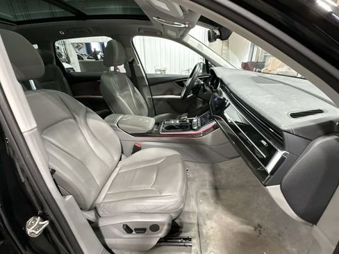 Used 2024 Audi Q7 3.0T Premium Plus image 31
