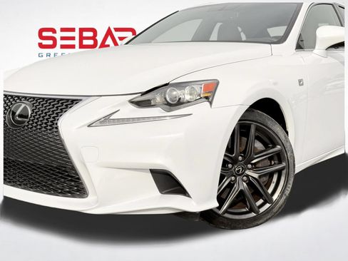 Used 2016 Lexus IS 200t w/ F Sport Package RWD image 6