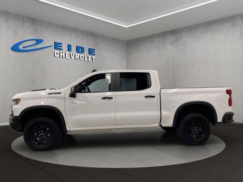 Used 2024 Chevrolet Silverado 1500 ZR2 w/ Technology Package image 6