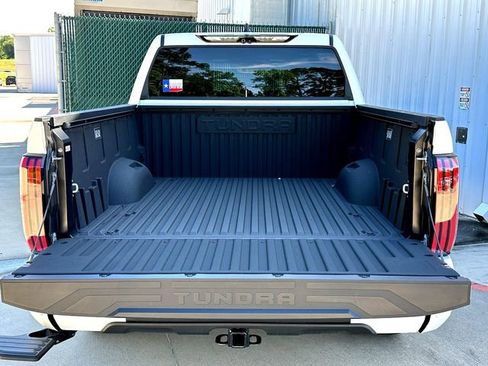 New 2025 Toyota Tundra Platinum AWD/4WD image 24