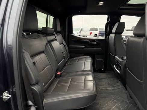 Used 2022 Chevrolet Silverado 1500 High Country w/ High Country Premium Package image 15