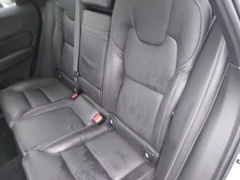 Used 2022 Volvo XC60 B5 Inscription w/ Advanced Package image 31