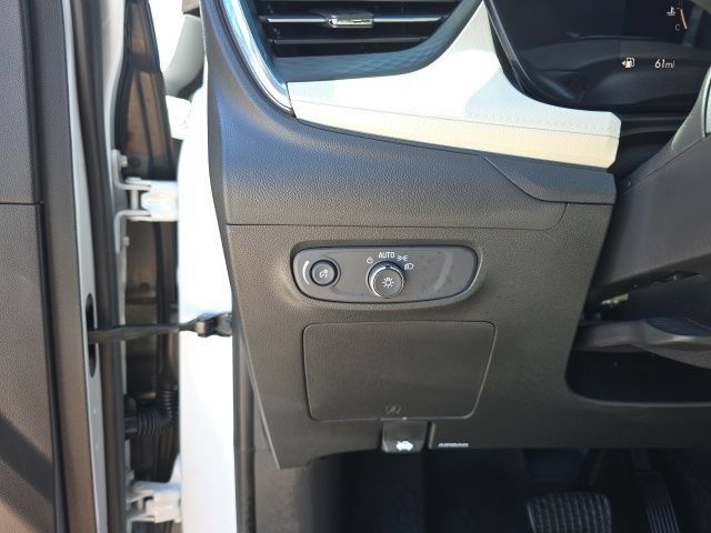 Used 2025 Buick Encore GX Avenir w/ Avenir Technology Package AWD/4WD image 23