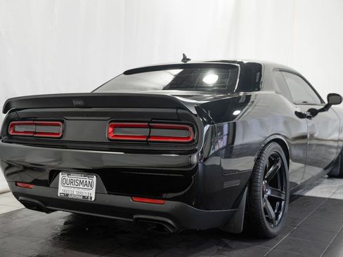 Certified 2021 Dodge Challenger R/T Scat Pack RWD image 4