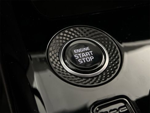 New 2026 Kia Niro EX image 30