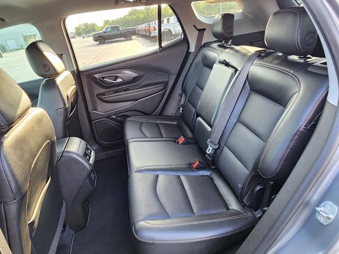 Used 2020 GMC Terrain SLT w/ Preferred Package FWD image 11