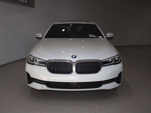 Certified 2023 BMW 530i 530i w/ Premium Package image 6