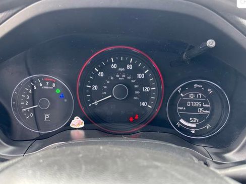 Used 2017 Honda HR-V LX image 11