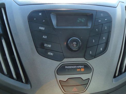 Used 2018 Ford Transit 250 138 image 17