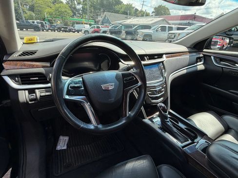 Used 2016 Cadillac XTS Premium AWD/4WD image 3