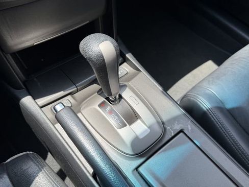 Used 2012 Honda Accord EX-L image 25