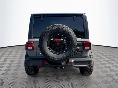 Used 2018 Jeep Wrangler Unlimited Rubicon AWD/4WD image 7