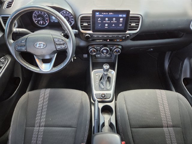 Used 2022 Hyundai Venue SEL FWD image 30