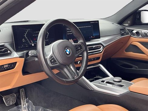 Used 2024 BMW 440i xDrive Coupe w/ Premium Package image 9
