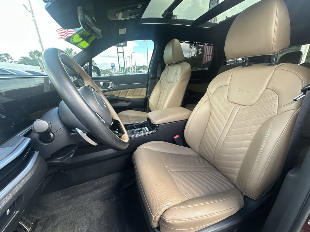 Used 2025 Kia Sorento SX Prestige w/ Olive Brown Leather Package AWD/4WD image 27
