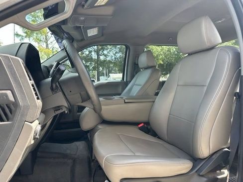 Used 2022 Ford F250 XL w/ STX Appearance Package AWD/4WD image 12
