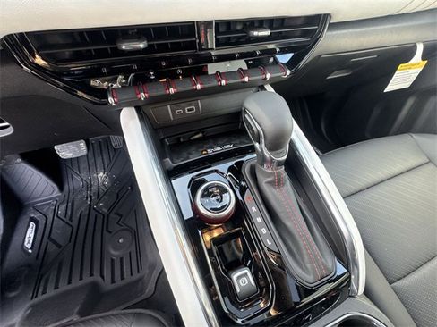 New 2026 GMC Canyon AT4X image 17