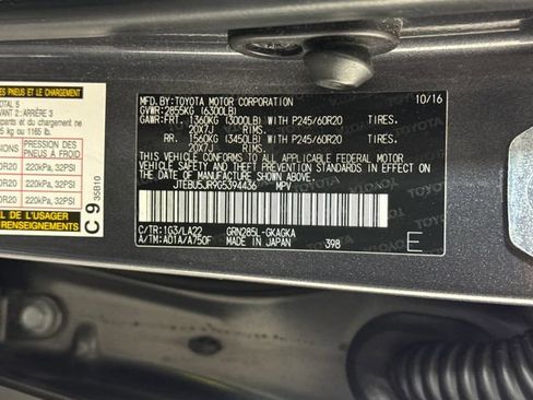 Used 2016 Toyota 4Runner Limited AWD/4WD image 22