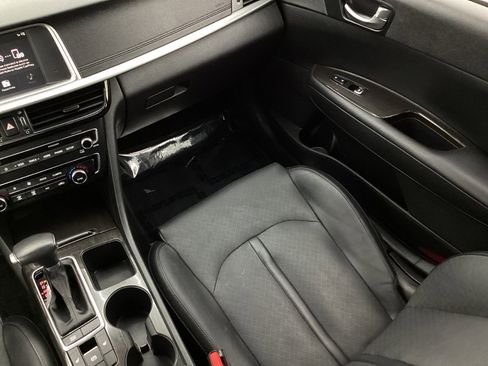 Used 2019 Kia Optima EX image 28