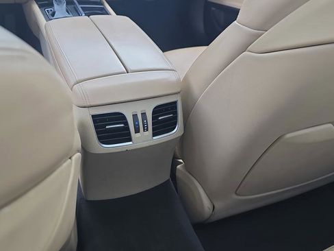 Used 2015 Hyundai Genesis 5.0 RWD image 11