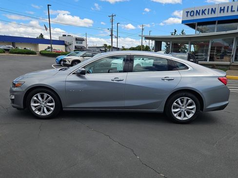 Used 2024 Chevrolet Malibu LT FWD image 3