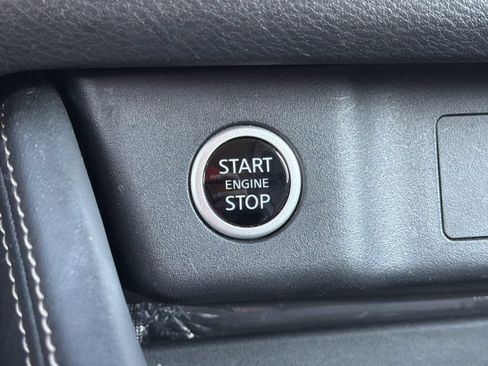 Certified 2023 Nissan Rogue SL FWD image 9