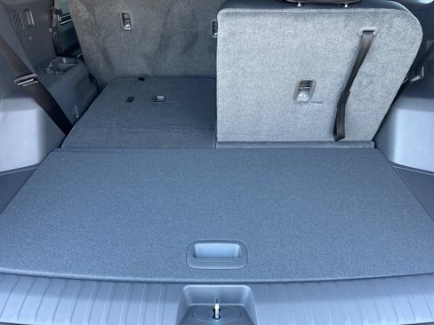 New 2026 Kia EV9 Light RWD image 16