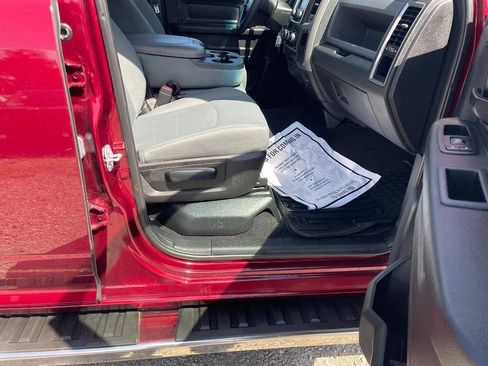 Used 2018 RAM 1500 Express w/ Express Value Package AWD/4WD image 12