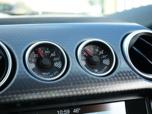 Used 2019 Ford Mustang Convertible w/ Ecoboost Performance Package image 25