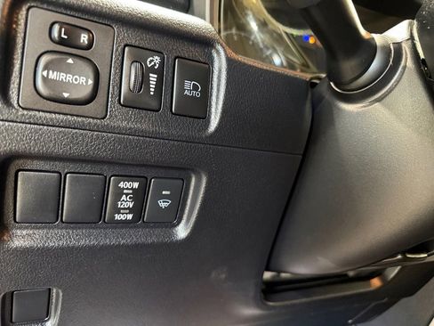 Used 2023 Toyota 4Runner SR5 Premium w/ Moonroof Package image 38