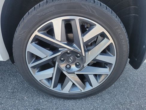 Used 2022 Hyundai Santa Fe Calligraphy AWD/4WD image 26