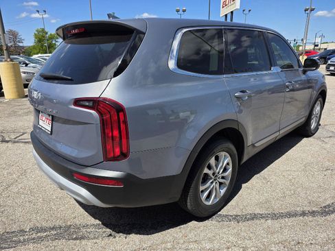 Used 2022 Kia Telluride LX FWD image 5