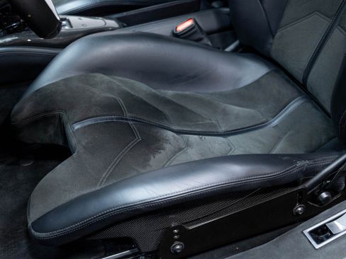 Used 2010 Ferrari 458 Italia Coupe RWD image 13
