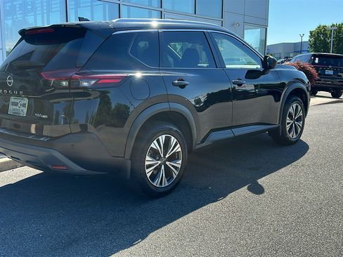 Certified 2023 Nissan Rogue SV AWD/4WD image 7