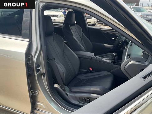 Certified 2021 Lexus ES 350 F Sport w/ Accessory Package FWD image 9