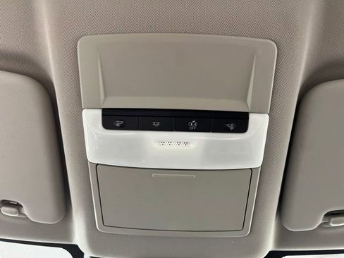 Used 2021 Nissan Rogue S FWD image 39