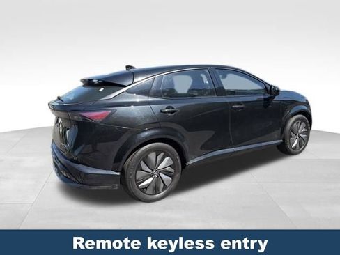 Used 2023 Nissan Ariya AWD image 6
