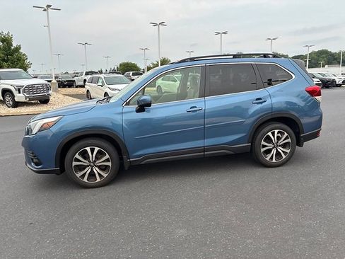 Used 2024 Subaru Forester Limited AWD/4WD image 17