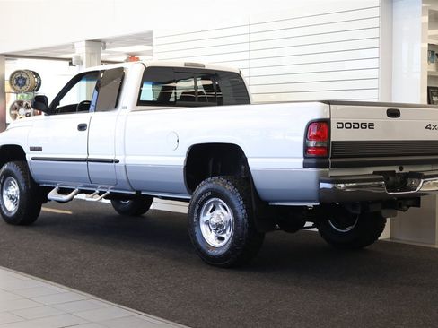 Used 2000 Dodge Ram 2500 Truck 4x4 Quad Cab image 6